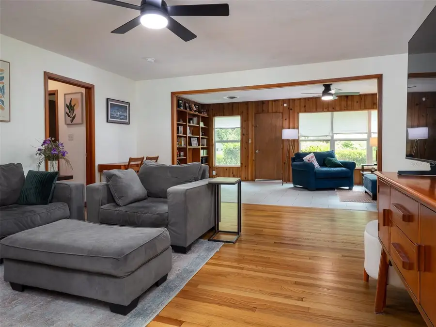 821 NW 20th Terrace, Gainesville, FL 32603 - #3
