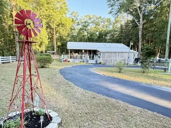 3520 NW 67th Terrace, BELL, FL 32619