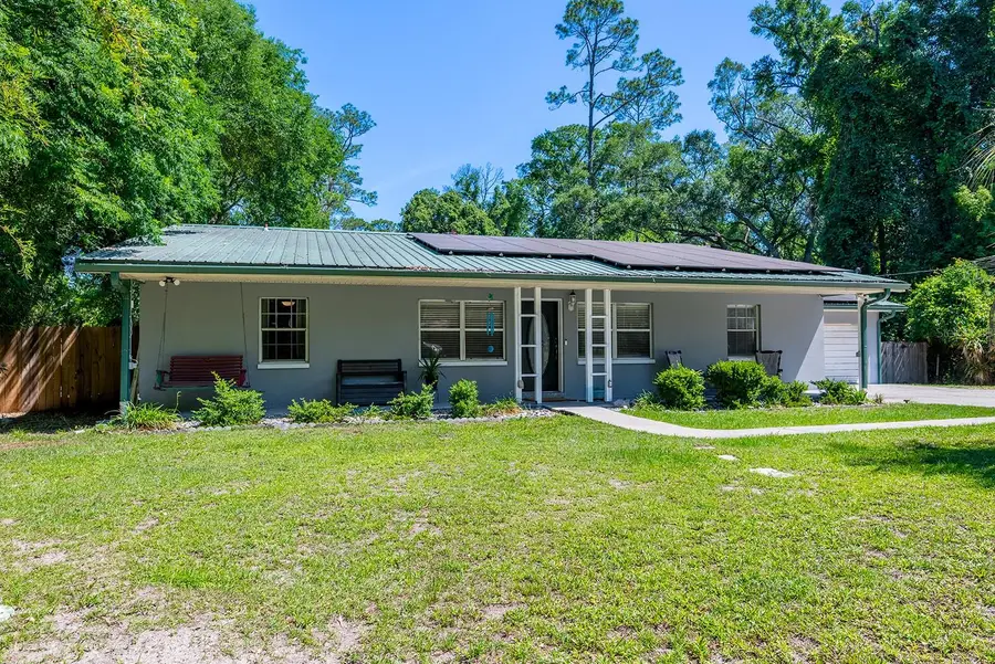 917 SW 2nd Avenue, Trenton, FL 32693 - #2