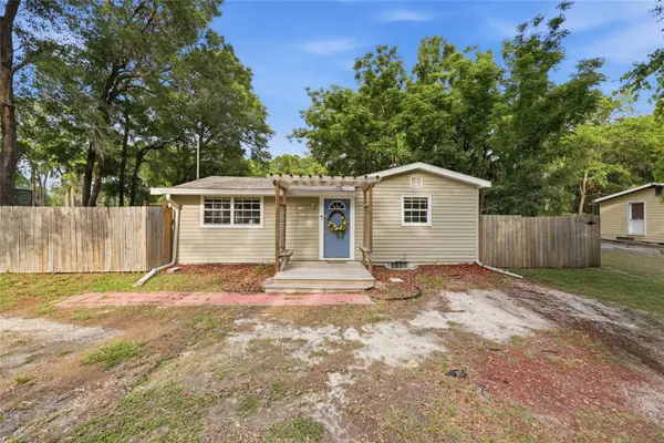 3411 NE 52nd Avenue, SILVER SPRINGS, FL 34488