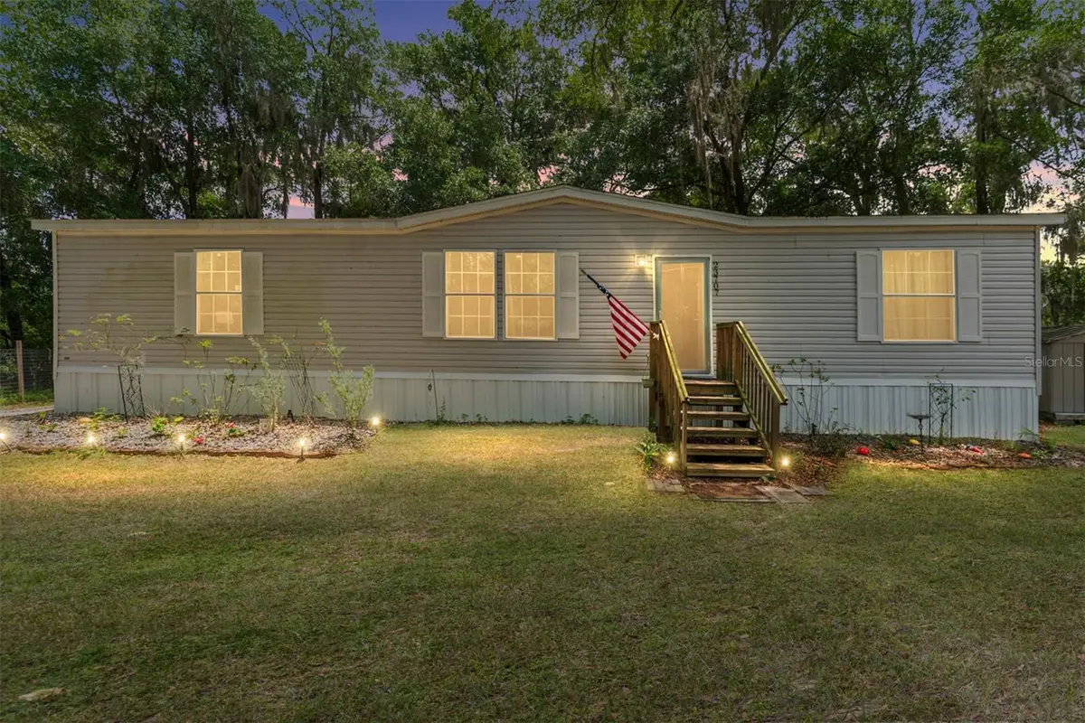 23707 NE State Road 26, Melrose, FL 32666 - #1