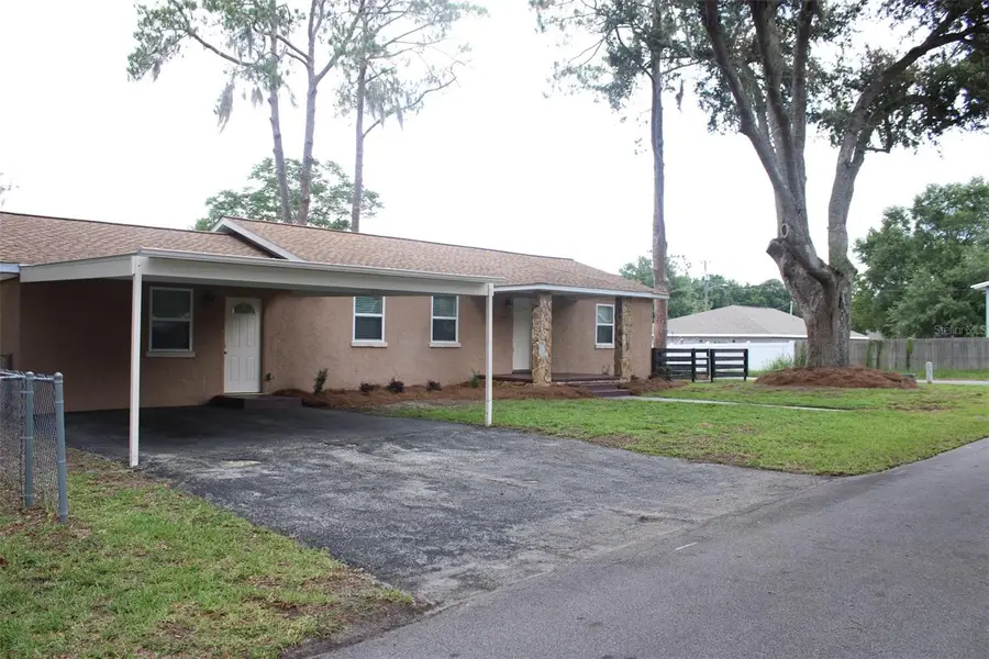 609 Gray Avenue, Wildwood, FL 34785 - #3