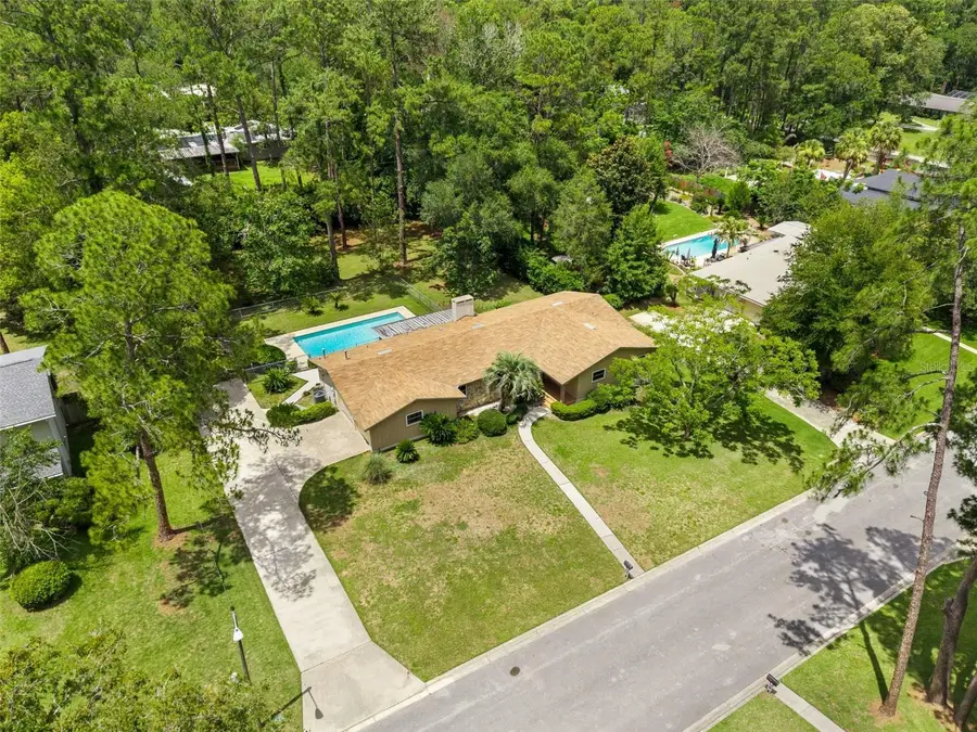 7610 NW 40th Avenue, Gainesville, FL 32606 - #2