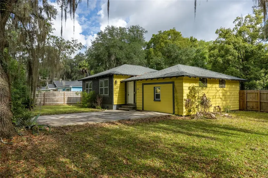 1334 NE 1st Avenue, Gainesville, FL 32641 - #2