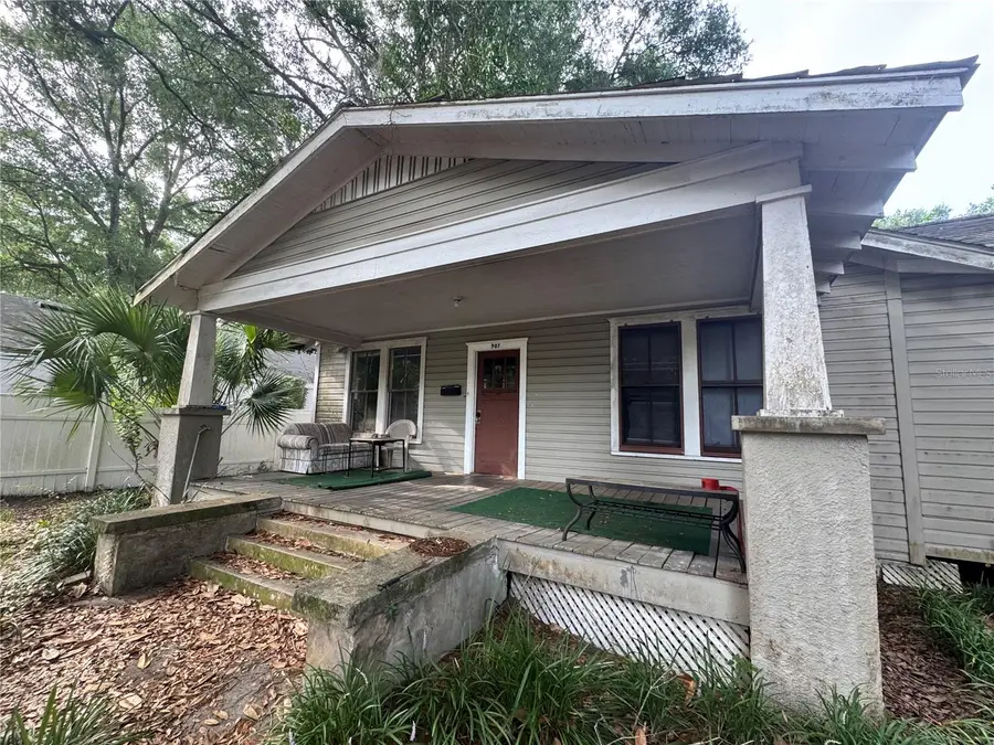 907 NW 11th Avenue, Gainesville, FL 32601 - #2