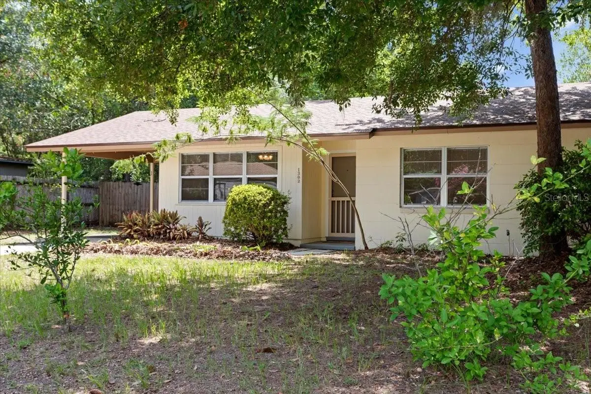 1302 NE 14th Terrace, Gainesville, FL 32601 - #1