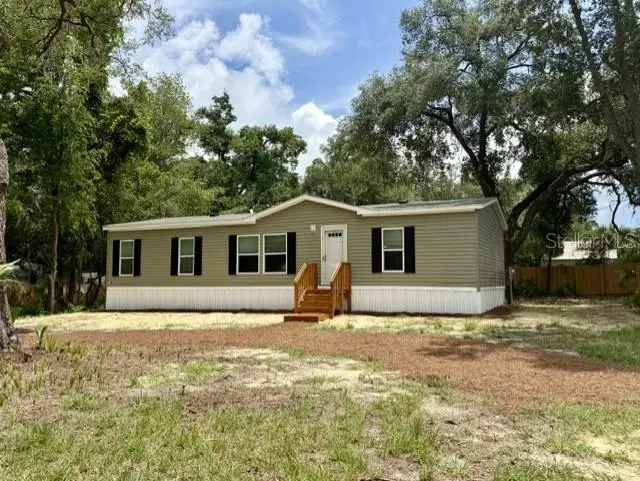713 NE 3rd Street, Chiefland, FL 32626 - #1