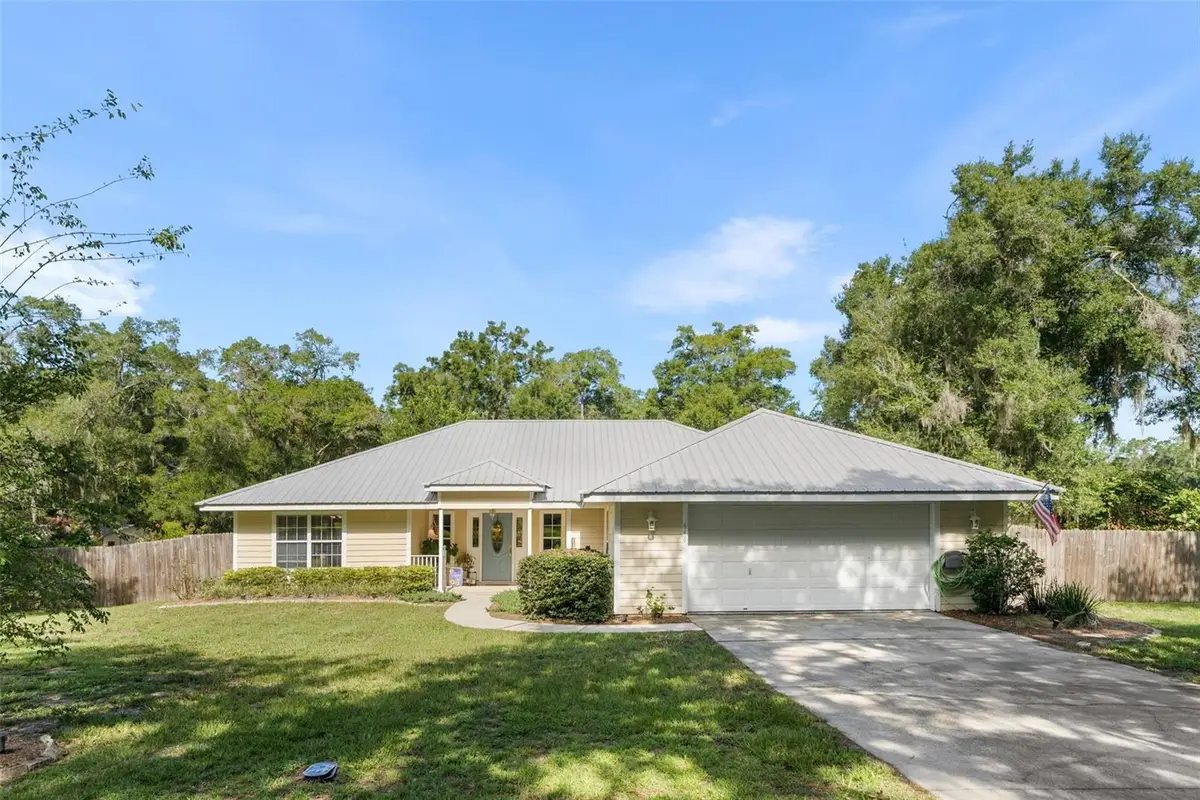 646 NE 2nd Street, Williston, FL 32696 - #1