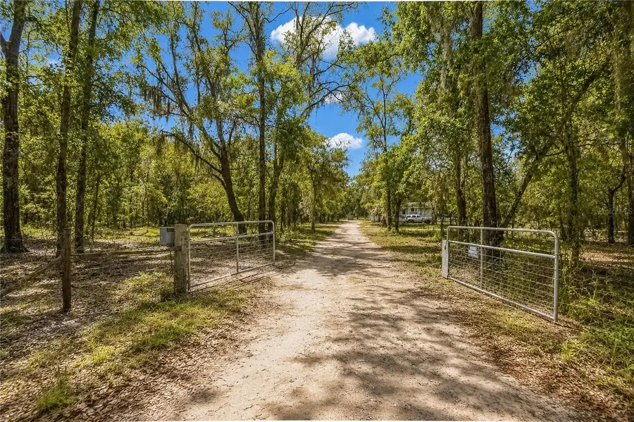 181 Windy Hills Road, Hawthorne, FL 32640 - #2