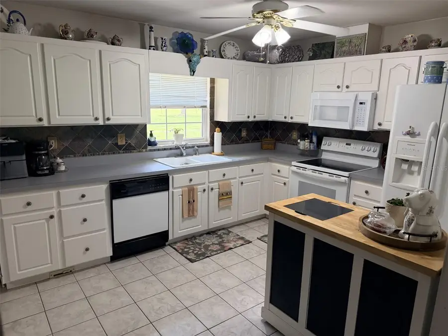 6051 NW 81st Place, Chiefland, FL 32626 - #2