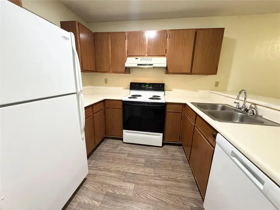 83 SE 16th Avenue #E303, Gainesville, FL 32601 - #3