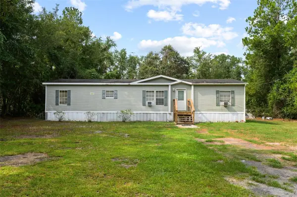 9798 State Road 100 W, STARKE, FL 32091