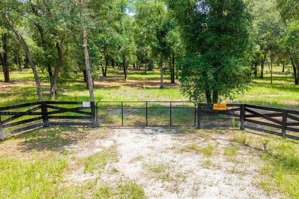 4316 NE 27th Lane, HIGH SPRINGS, FL 32643