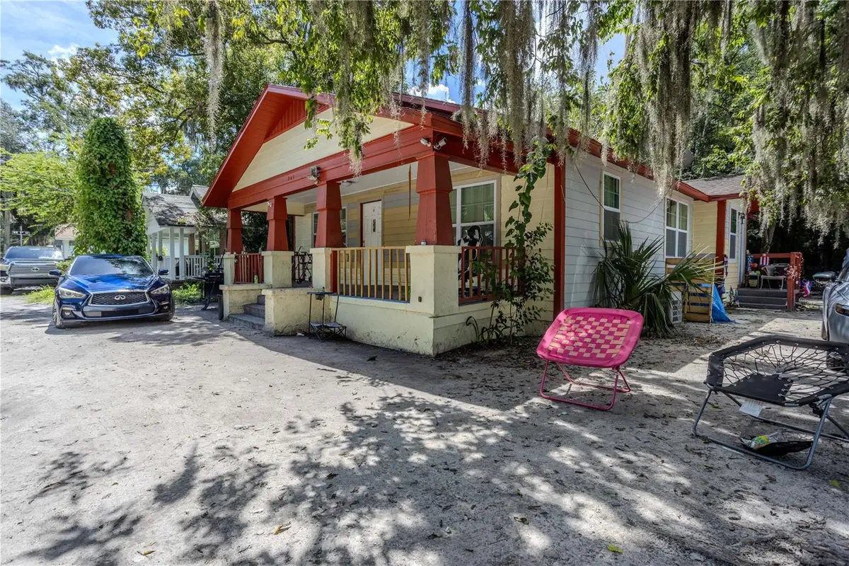 907 NW 4th Place, Gainesville, FL 32601 - #1