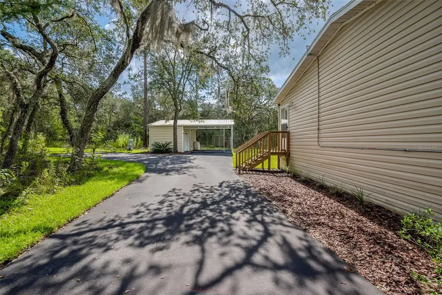 8261 NE 118th Terrace, Bronson, FL 32621 - #2