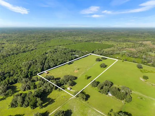 390 SE 30th Avenue, TRENTON, FL 32693