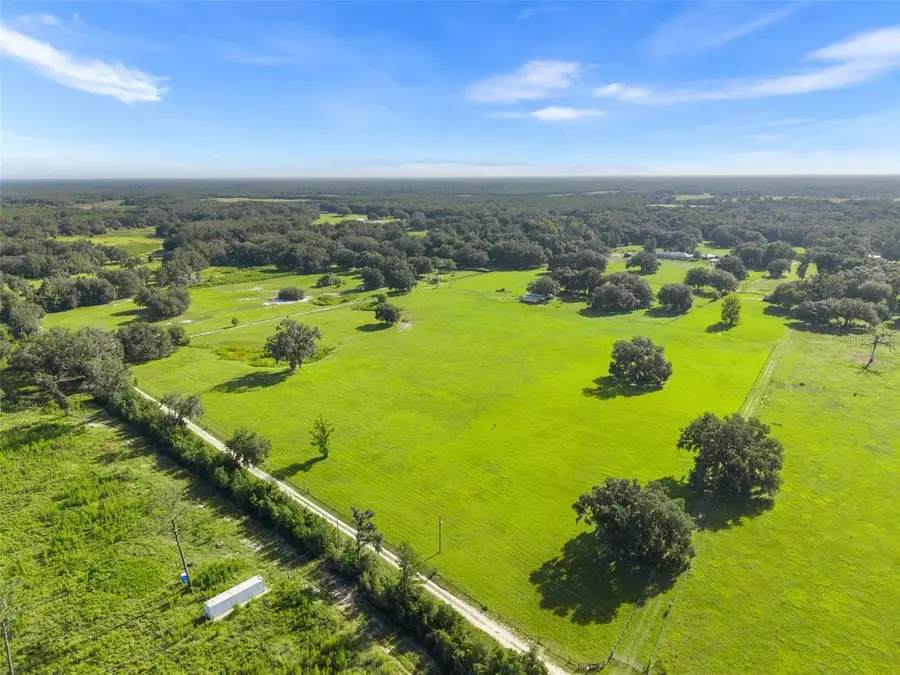360 & 390 SE 30th Avenue, Trenton, FL 32693 - #2