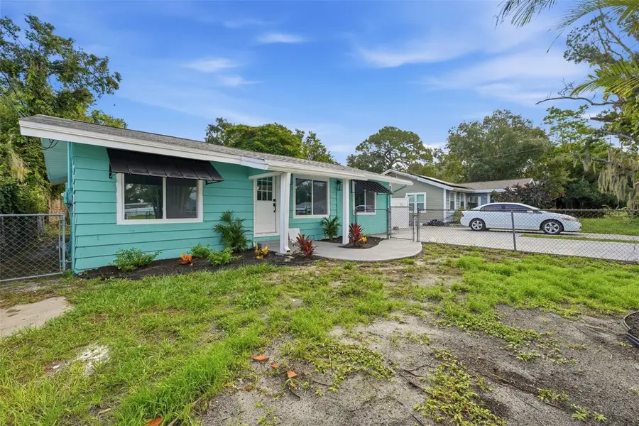 5541 Kensington Street, Sarasota, FL 34232 - #2