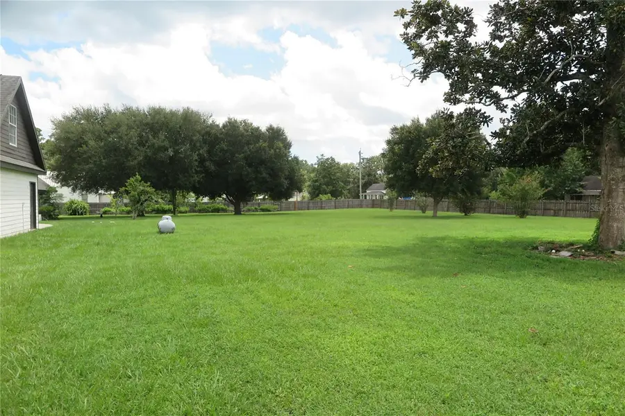 105 SE 1st Avenue, Lake Butler, FL 32054 - #3