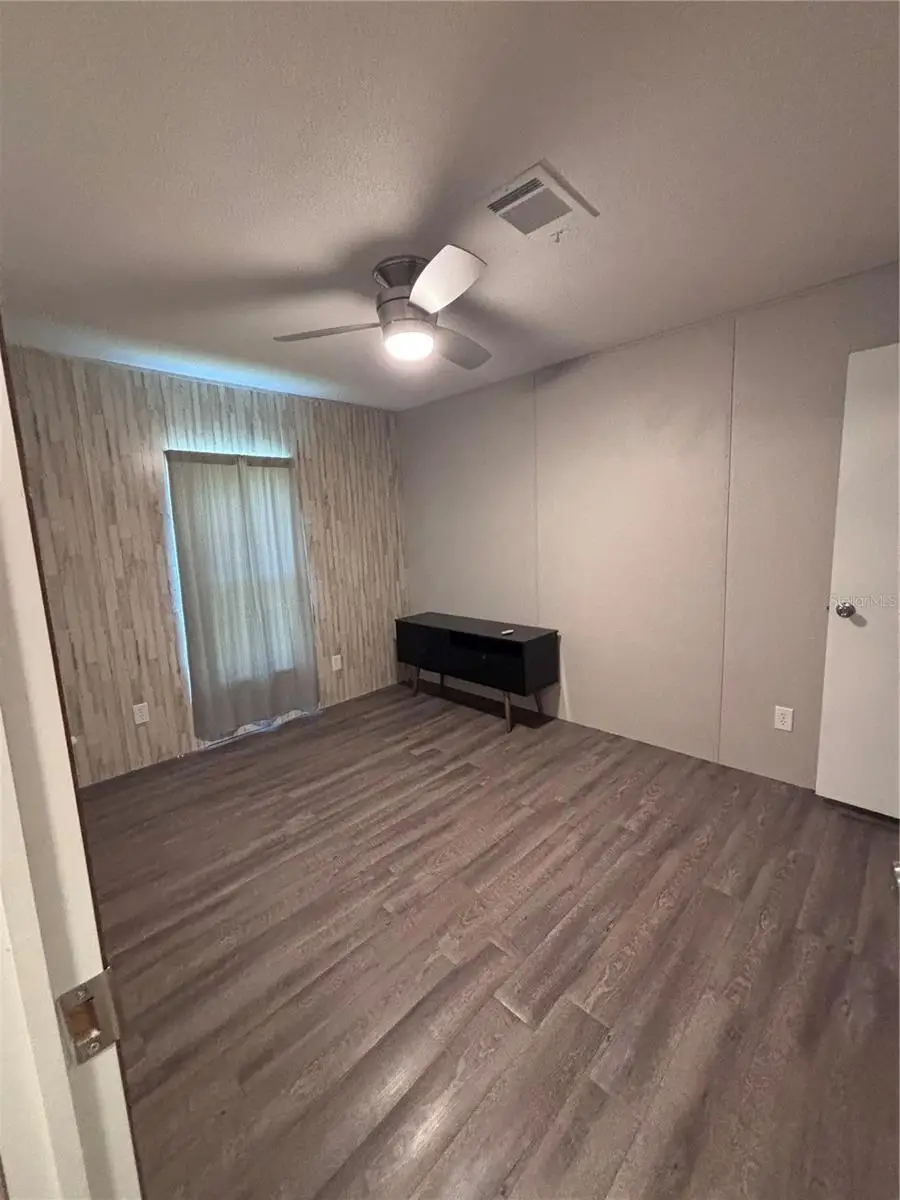 133 Oak Circle, Interlachen, FL 32148 - #2