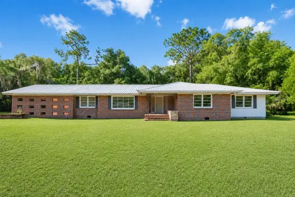 2107 Golf Drive, PALATKA, FL 32177