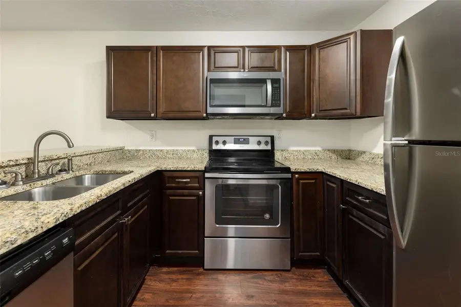 89 SE 16th Avenue #P302, Gainesville, FL 32601 - #2