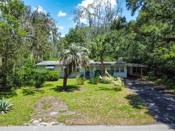 1815 NE 7th Street, GAINESVILLE, FL 32609