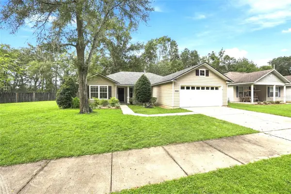 12104 NW 162nd Drive, ALACHUA, FL 32615