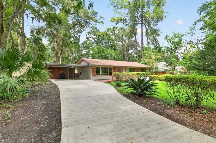 810 NW 19th Terrace, Gainesville, FL 32603 - #2