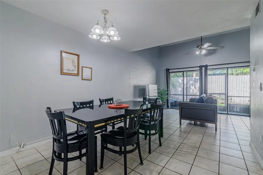 7200 SW 8th Avenue #E27, Gainesville, FL 32607 - #3