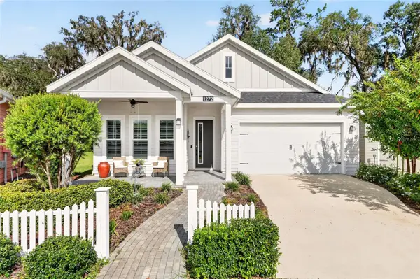 1272 NW 132nd Boulevard, NEWBERRY, FL 32669