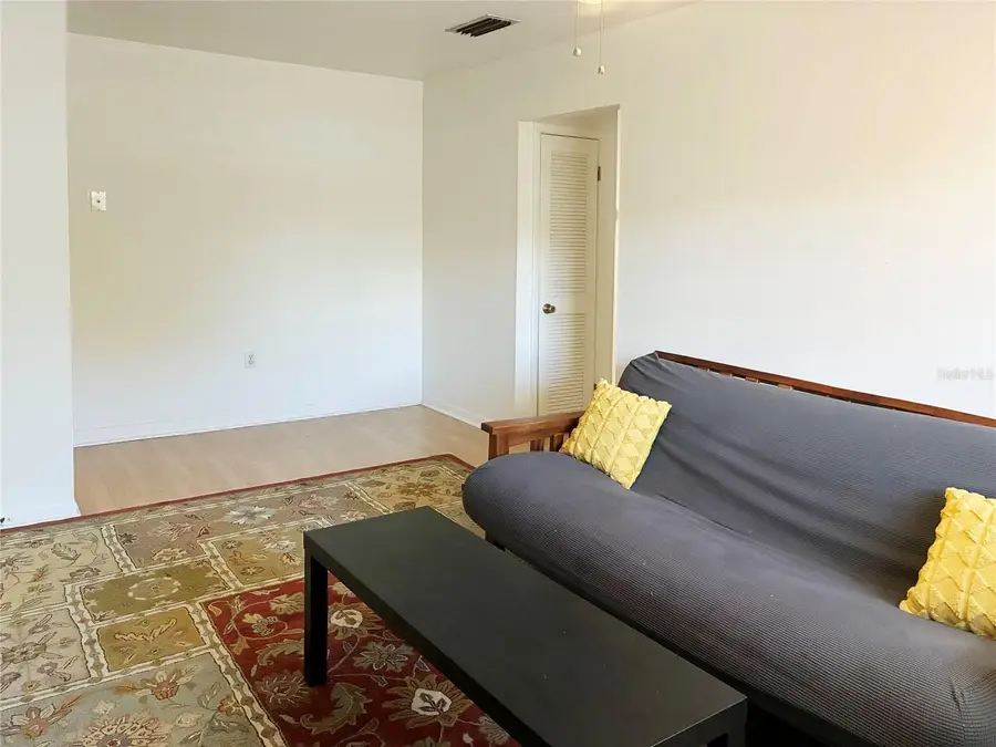 501 NW 15th Avenue #4, Gainesville, FL 32601 - #3