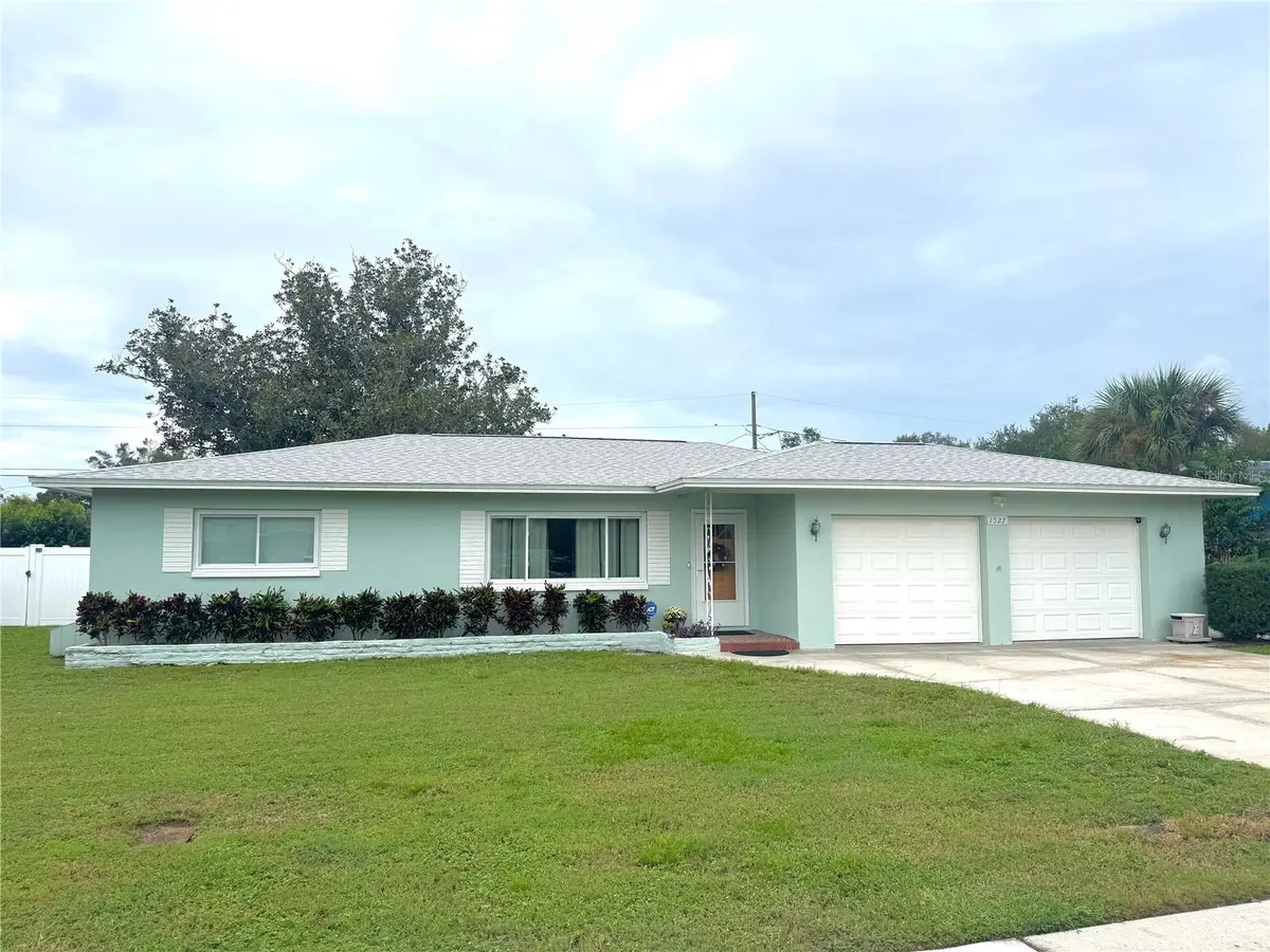 1527 Lakeview Road, Clearwater, FL 33756 - #1