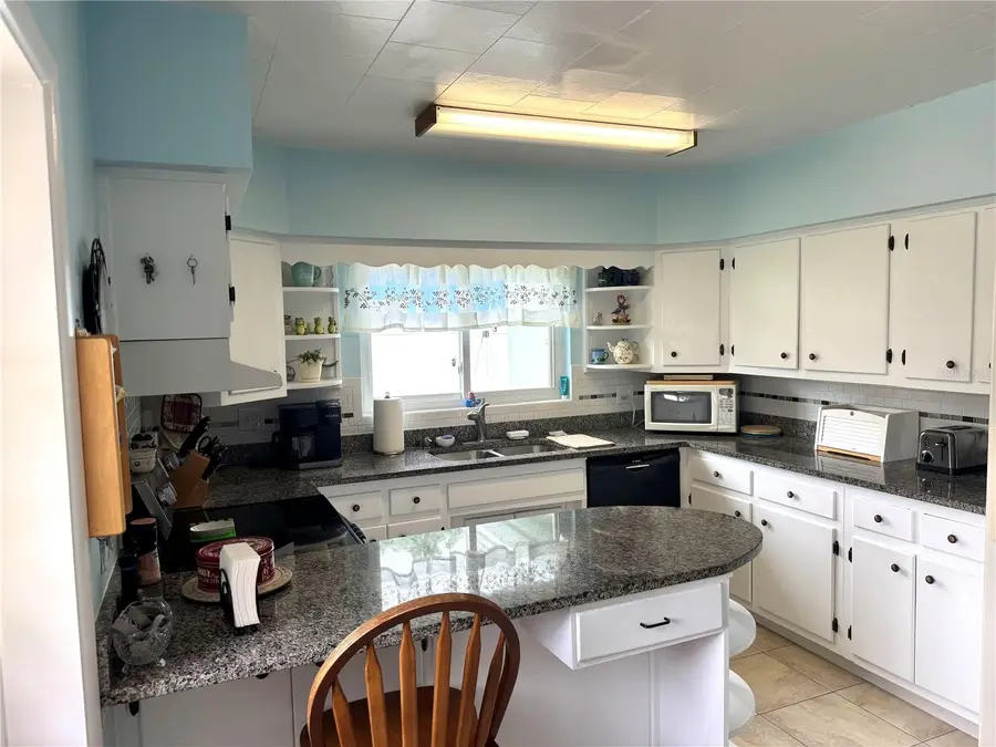 1527 Lakeview Road, Clearwater, FL 33756 - #3