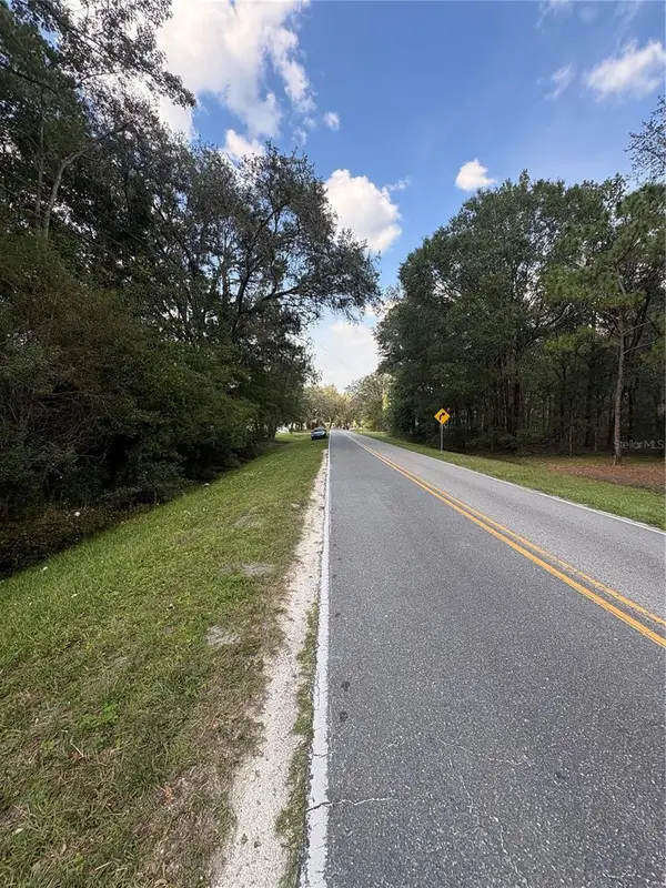 Ne Cr 200b, LAWTEY, FL 32058