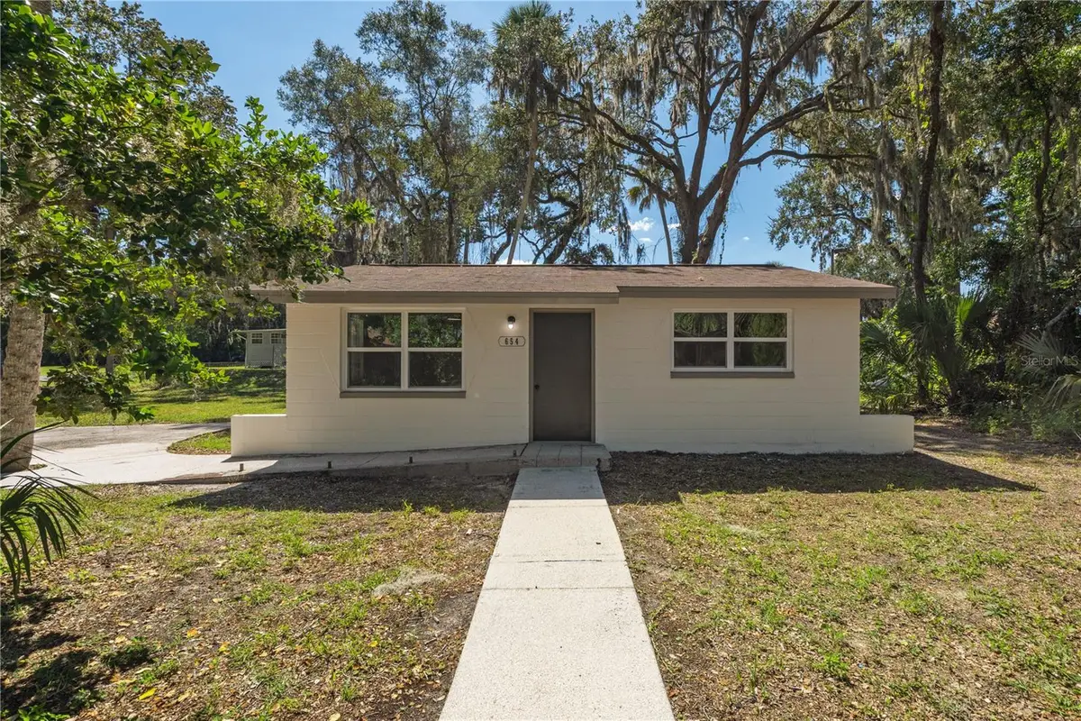 654 NE 2nd Street, Crystal River, FL 34429 - #1