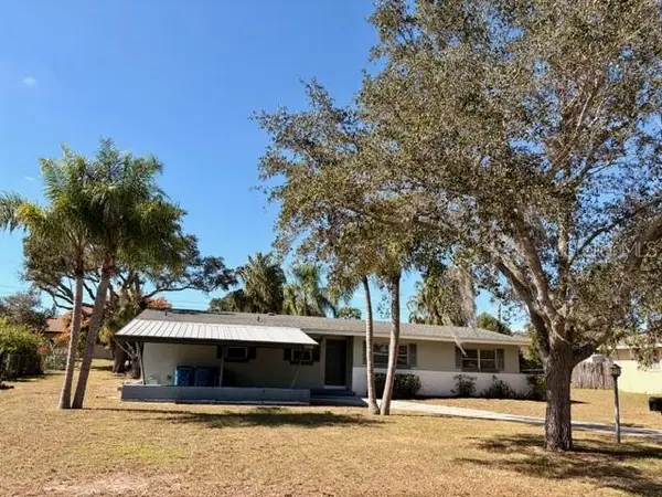 825 Blackwood Drive, LAKE WALES, FL 33898