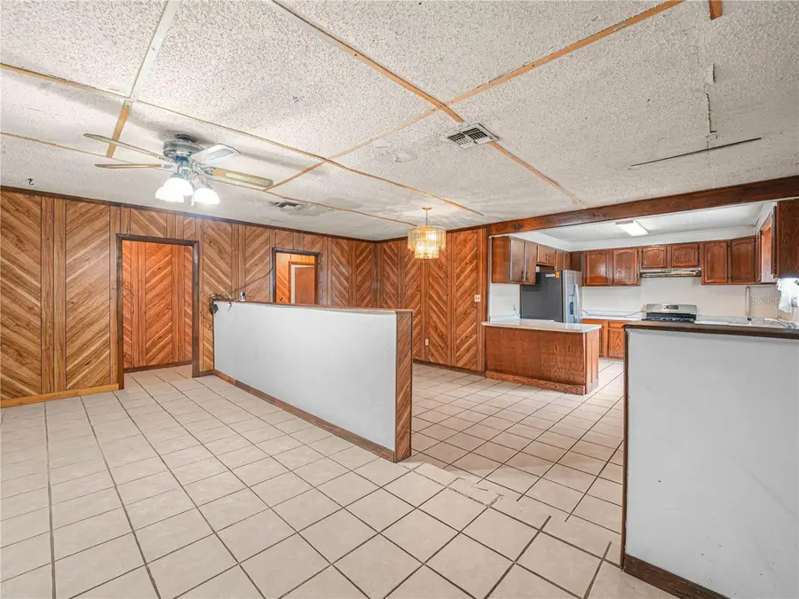 715 S Seminole Avenue, Fort Meade, FL 33841 - #3