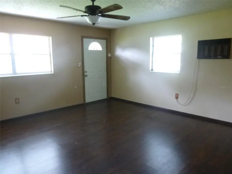 318 Central Avenue, Frostproof, FL 33843 - #2