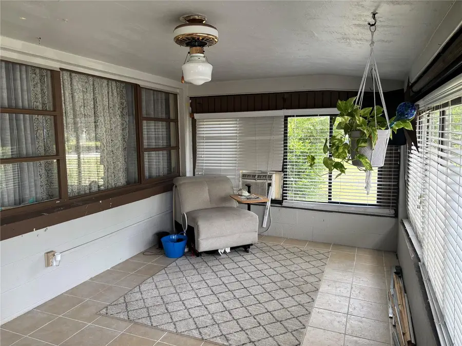 262 Walter Avenue, Frostproof, FL 33843 - #3