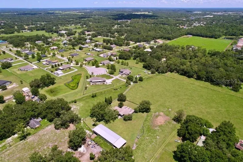 4608 Executive Meadows Drive, Plant City, FL 33567 - Image #2