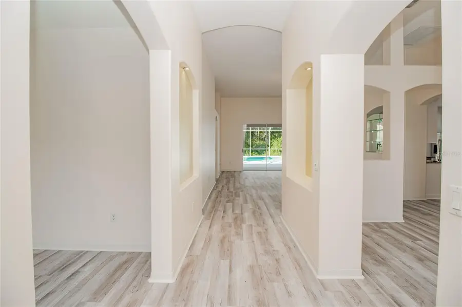 18910 Saint Laurent Drive, Lutz, FL 33558 - Image #2