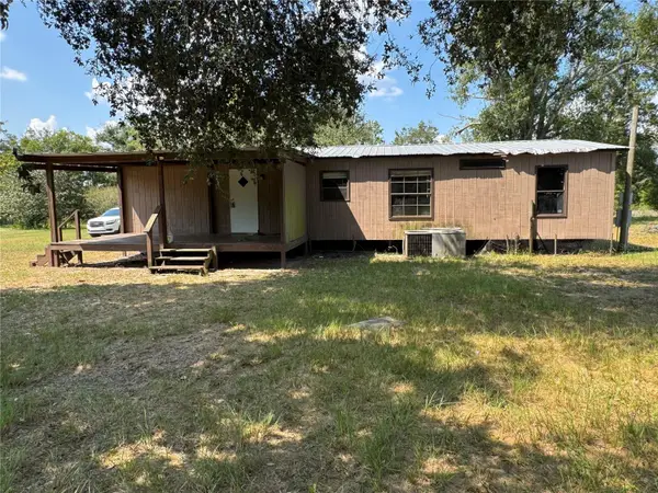 6001 185th Road, LIVE OAK, FL 32060