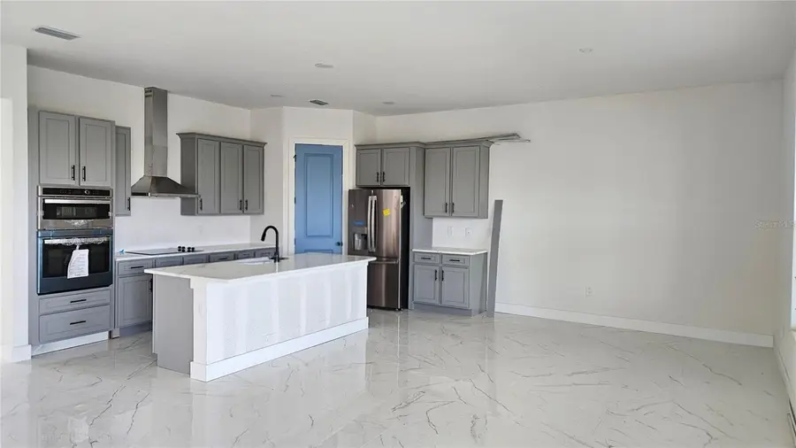 15100 Leipzig Circle, Port Charlotte, FL 33981 - Image #3