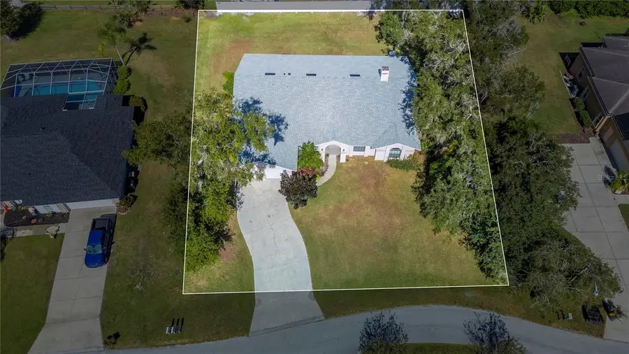 5743 Deer Flag Drive, Lakeland, FL 33811 - Image #2