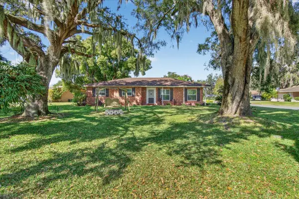 234 Coleman Drive E, WINTER HAVEN, FL 33884