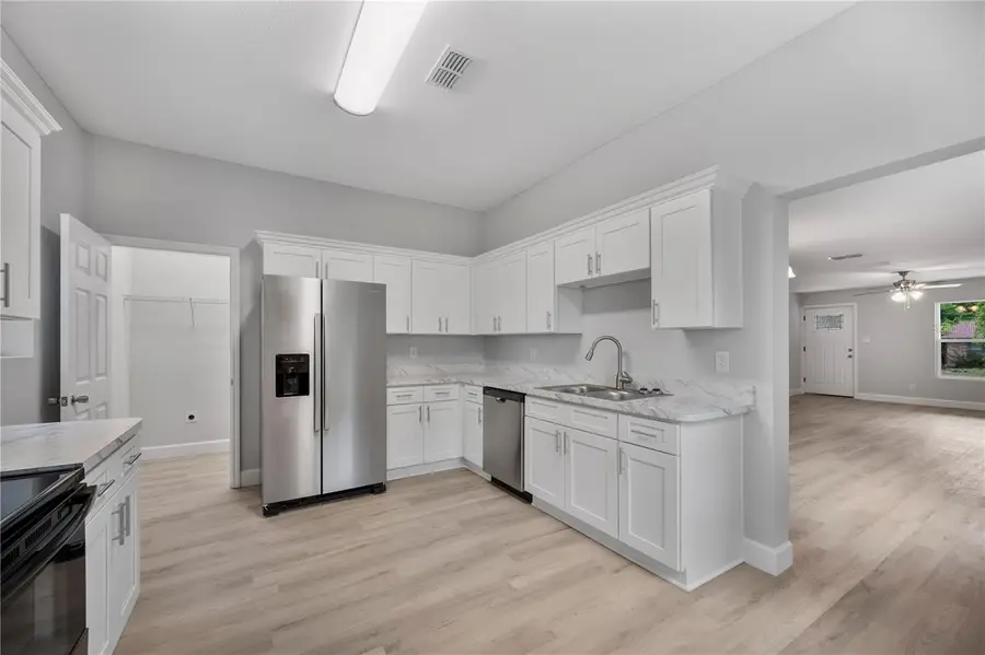 4885 Cherry Drive, Mulberry, FL 33860 - Image #3