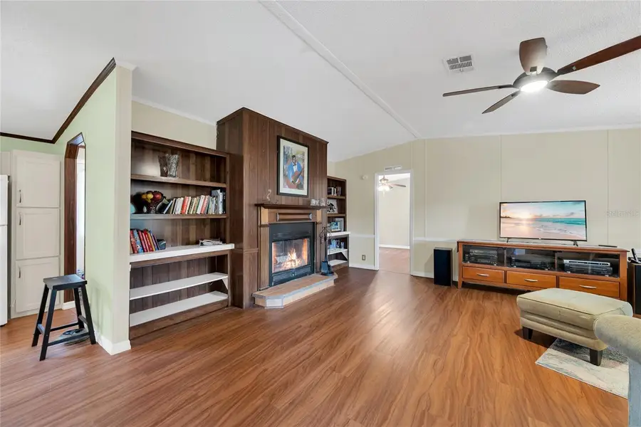 5663 Cherry Tree Lane, Lakeland, FL 33811 - Image #3