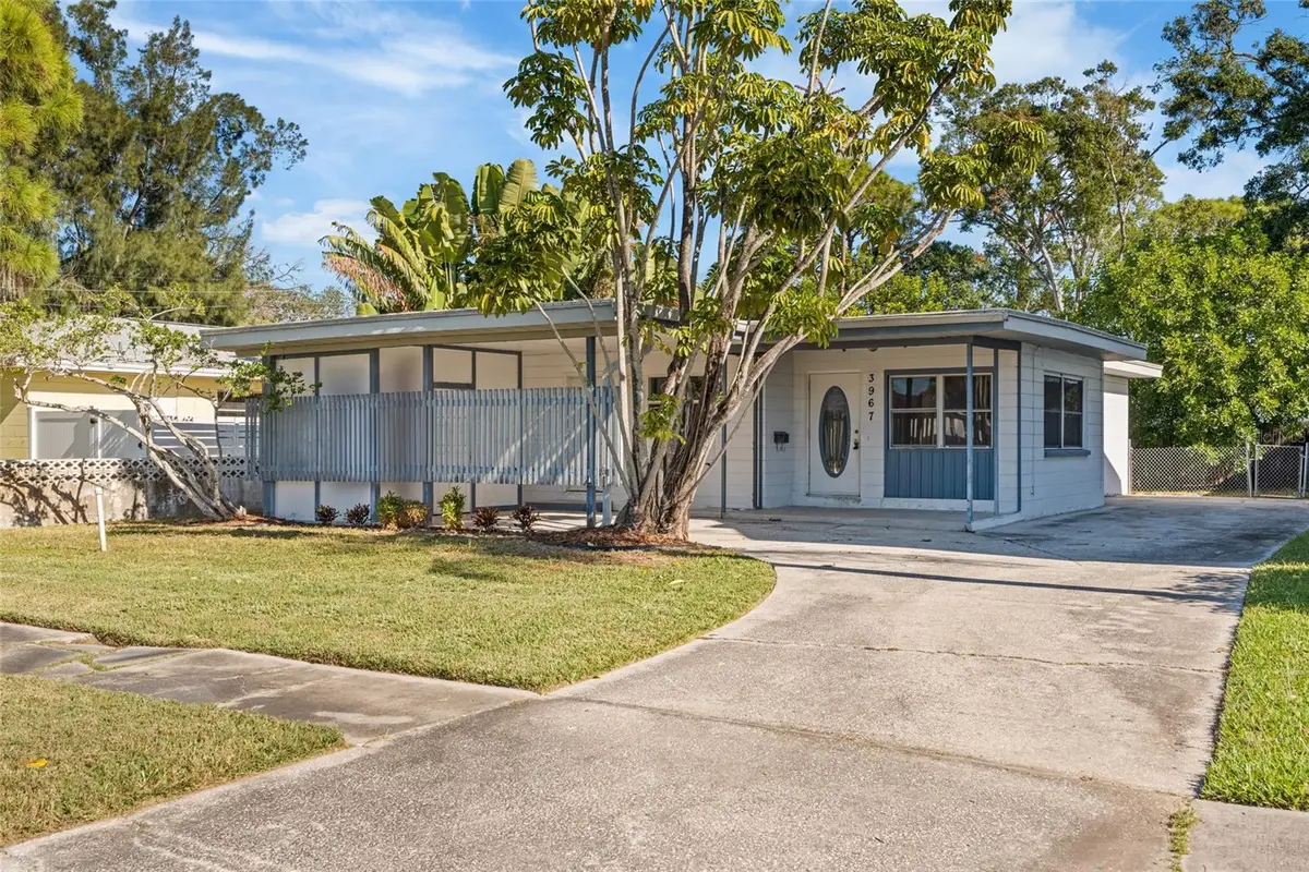 3967 Arkansas Avenue Ne, Saint Petersburg, FL 33703 - Image #1