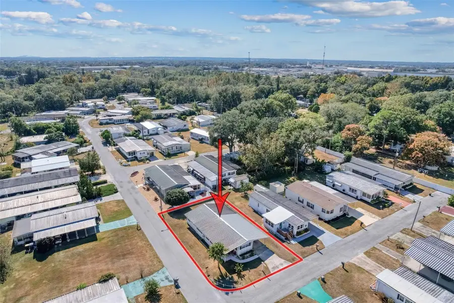 1823 Blue Lake Drive, Lakeland, FL 33801 - Image #2